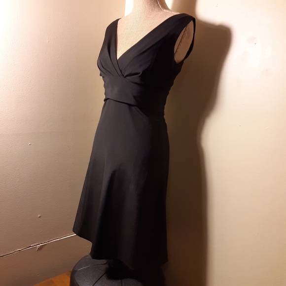 WHBM black empire waist a line cocktail dress sz2 - Picture 6 of 9